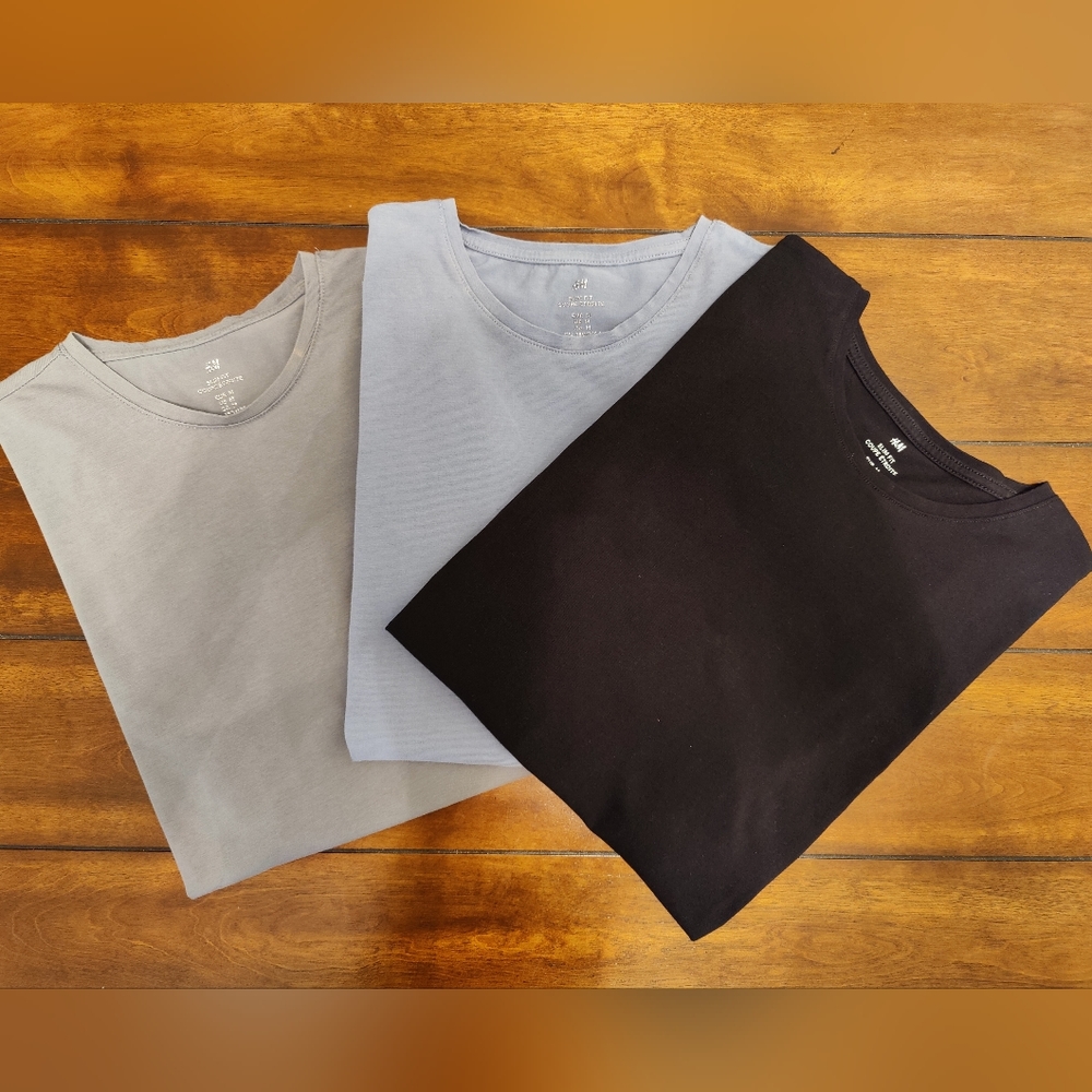 H&M slim fit cotton round neck tshirts short sleeve size medium